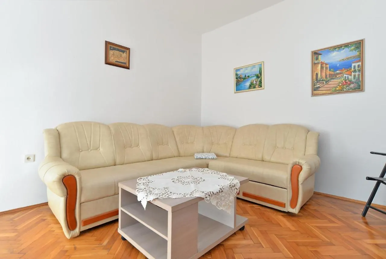Apartment Desanka 668  Medulin