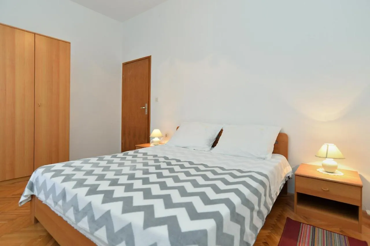 Apartment Desanka 668  Medulin