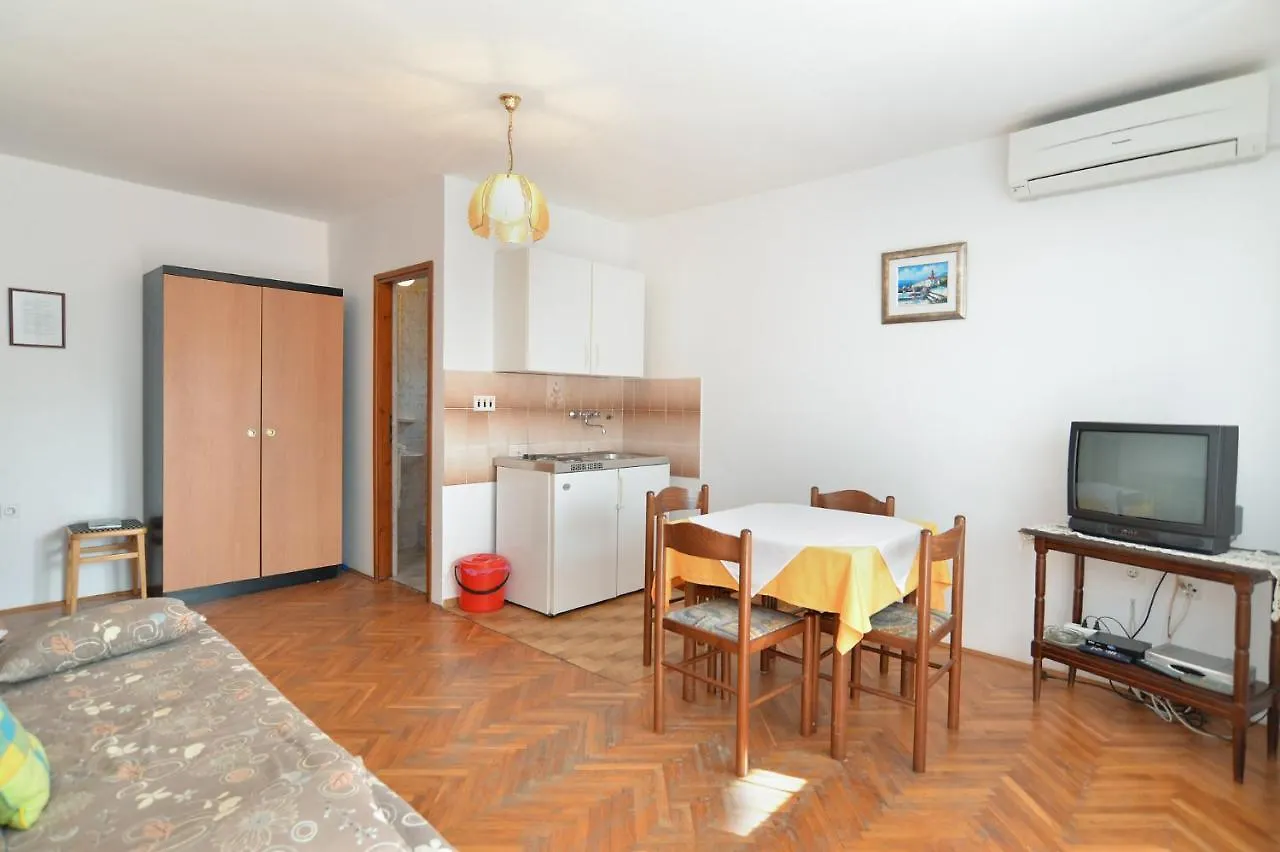 Apartment Desanka 668 Croatia