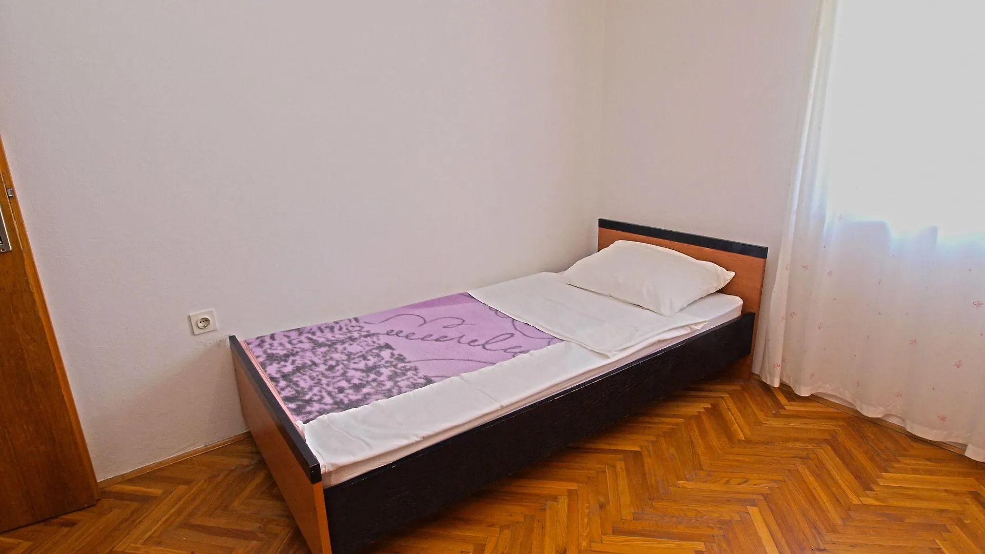 Apartment Desanka 668